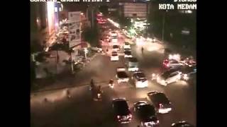 Inilah Video CCTV Detik-detik Nova dan Lestari Sibarani Tewas Dilindas Truk di Medan