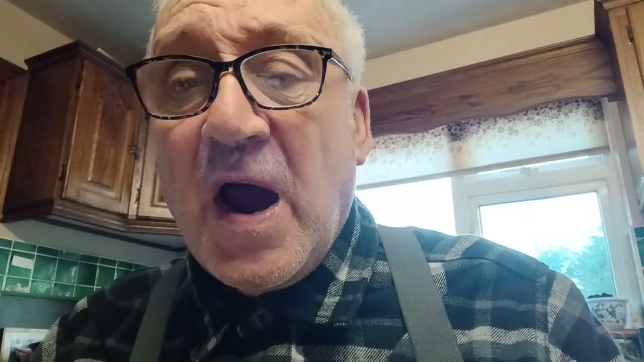 Америка теряет свое мировое господство, в то время как ее преступное детище Европа наблюдает за э...