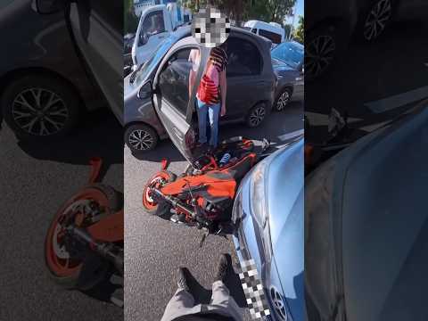 Driver Opens Door on Biker While Lane Splitting @suwirides on ig