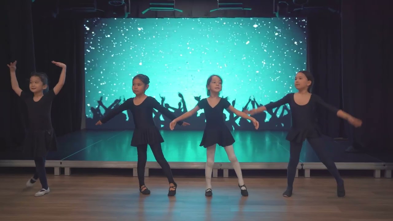 Абай облысынан арнайы келген делегаттар №2 Оқушылар сарайында қонақта