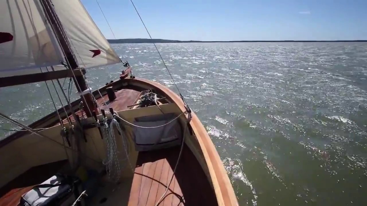 Serendipity sailing Lake Cootharaba