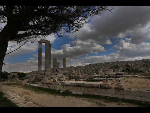   قلعة عم ان جبل القلعه بعدسة هشام آل شم ا   