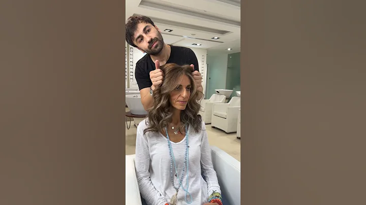 Best Hairdresser in Dubai #dubai #dubailife #haircolorist #hairdresser #dubaiexperience #hairsalon