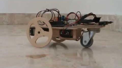 Arahal  Como hacer el robot teachbot con sensores en las antenas  Ramos