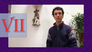 De Kruisweg. Zevende Statie Jezus Valt Voor De Tweede Maal Onder Het Kruis