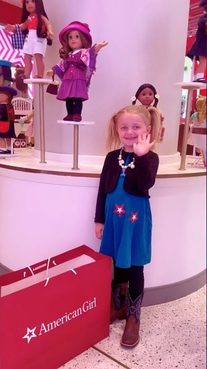 American Girl Doll Shopping With Harlee 🥳😁🥰 #shorts