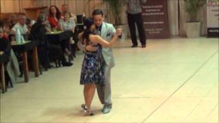 Natalia Almada Y Pedro Ochoa Bailando El Tango Una Emocion En Si Tango