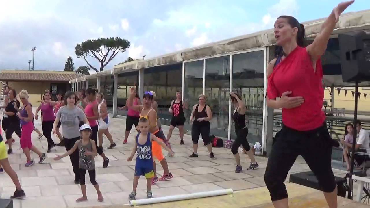 Zumba con Fiammetta Castellana (Mas Que Tu Amigo) ritmo sa musika