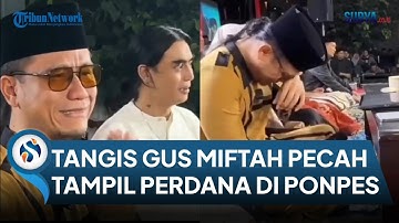 Gus Miftah Muncul Lagi, Mendadak Nangis di Panggung & Ada Momen Peluk Penyanyi Charly