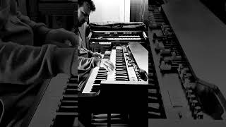Hammond xk5 vía Yamaha dc-40c