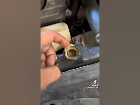 engine oil & water mix - YouTube