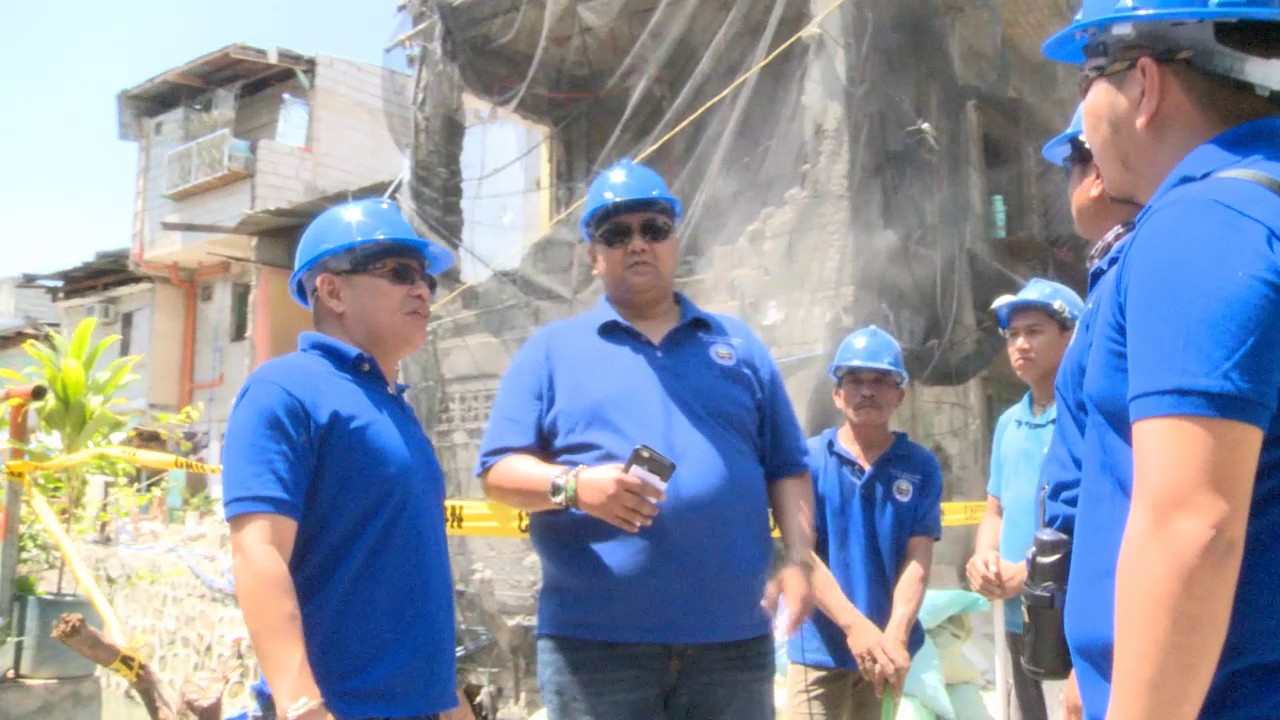 PRRC Dismantling Operations at Maytunas Creek, Mandaluyong