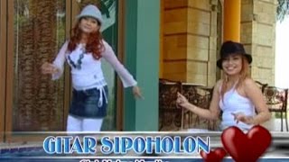 Silaen Sister  - Gitar Sipoholon ( Musik Video)