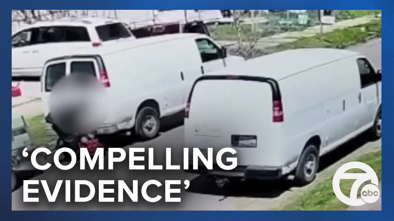 City contractor caught on camera, arrested for stealing purse in ...