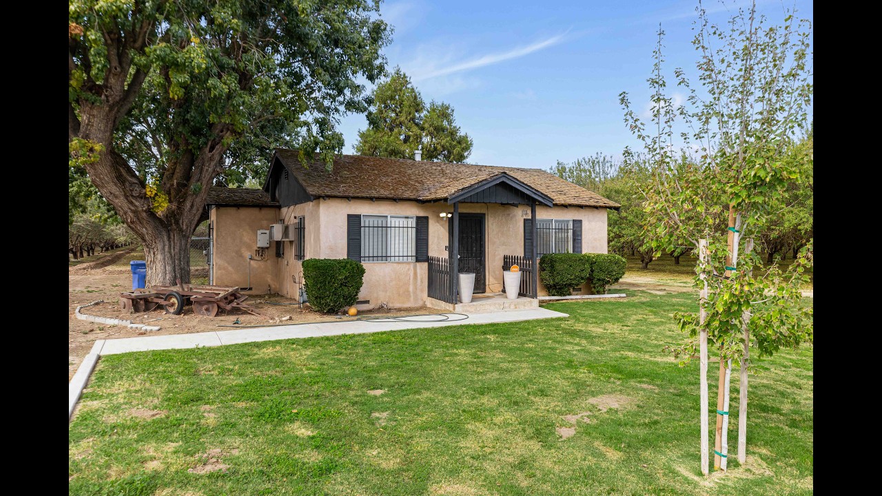 2 bedroom / 1 bathroom for rent - 4025 S Walnut Rd in Turlock CA