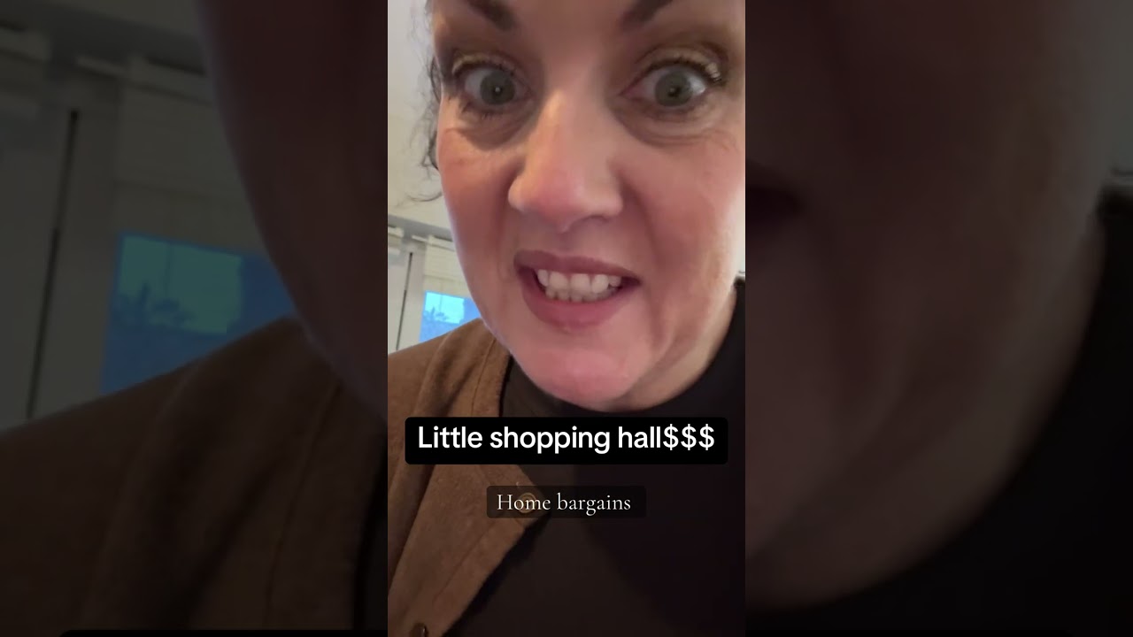 Shopping hall friends 