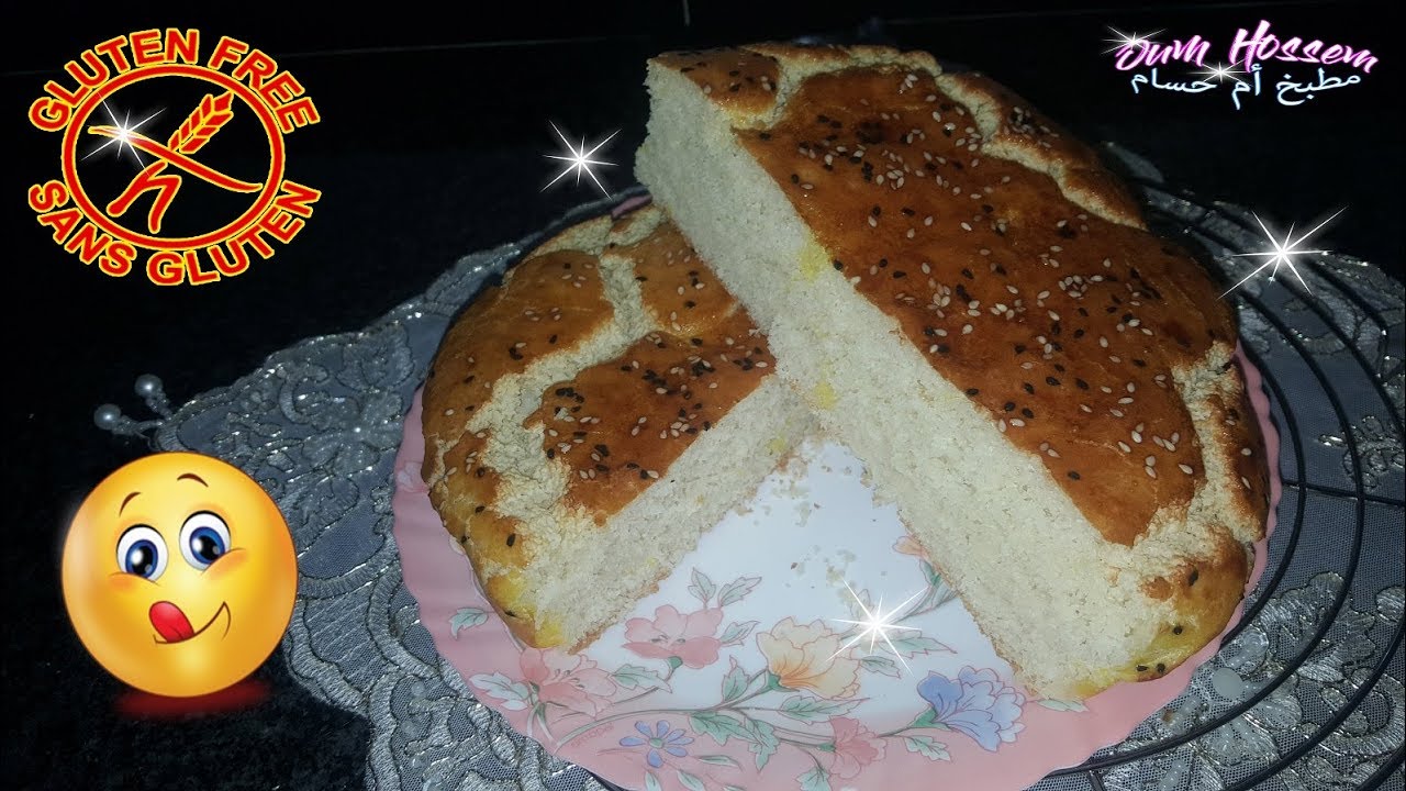 كأس فرينة الذرة كأس فرينة الأرز و كأس نشاء اصنعي خبز ولا أروع بدون غلوتين