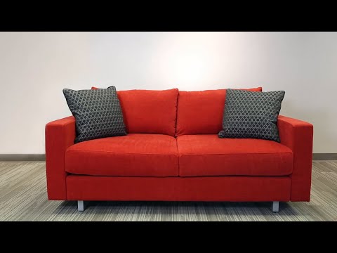 red-couch-tour---annmae
