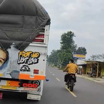 Viral Story' Wa Truk Istiqfar Oleng 30 Detik Keren