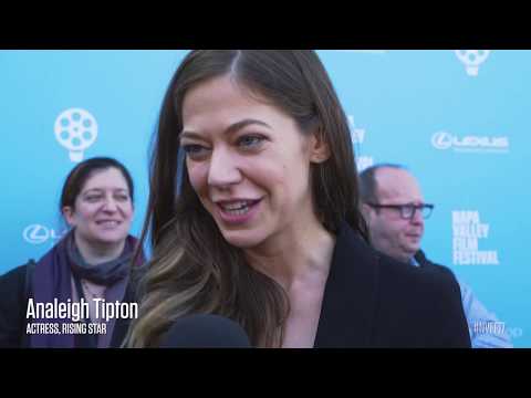 ভিডিও: Analeigh Tipton নেট ওয়ার্থ: উইকি, বিবাহিত, পরিবার, বিবাহ, বেতন, ভাইবোন