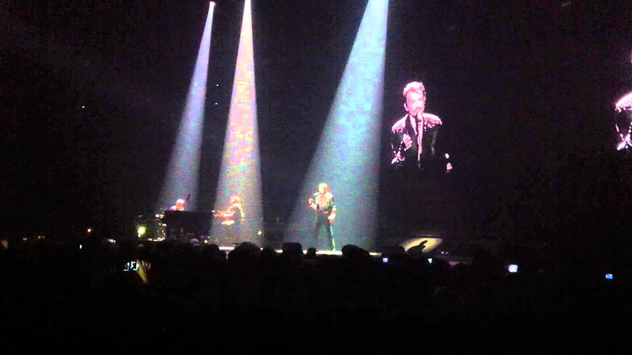 L'attente de Johnny Hallyday au Zénith de Strasbourg 2012