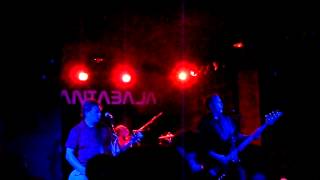 THE DEVIL DOGS - Get Out (Sala Planta Baja, Granada, 27/10/2012)