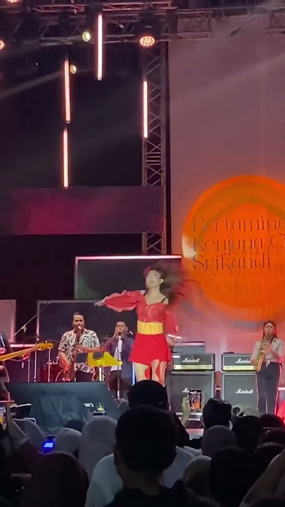 Sopan dan Manja Marion Jola ketika selesai show #marionjola #lala #marionjolashow