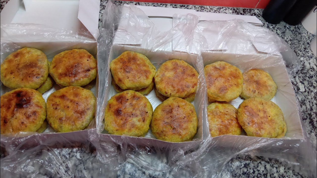 بسيطلات باللوز و الدجاج و البخاليني بدون بيض اللي كنخدم لكوموند ،مع ذكر الثمن