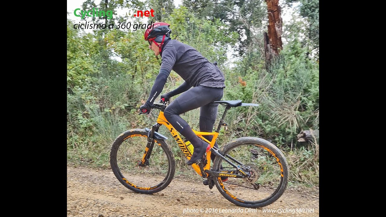 Leonardo Olmi testing GripGrab waterproof winter products.