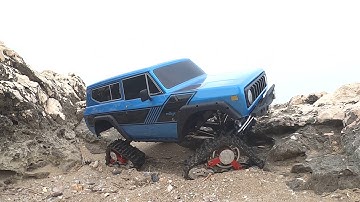 Redcat Gen 8 Scout II 1/10 Electric RC Scale Crawler Action Nature