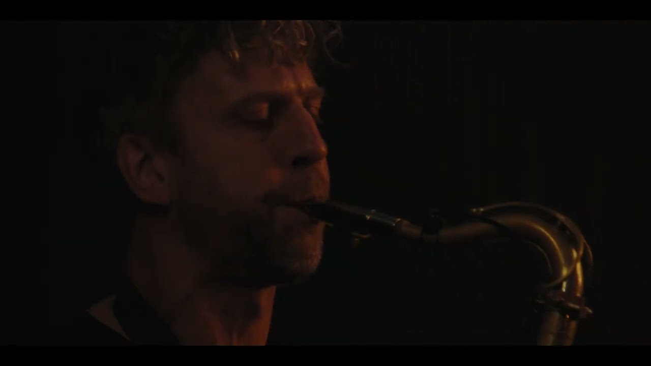 Møster! performs Dreaming Xaxado live in studio at Bryn Ballroom