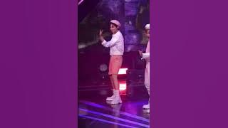 Fancam the view I.N mirror /straykids