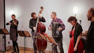TARANTA DJUS "Aremu rindineddha" - Traditional Italian and International Folk Music