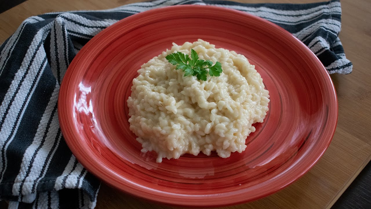 Orez simplu si cremos reteta de garnitura cu orez cremos cu unt