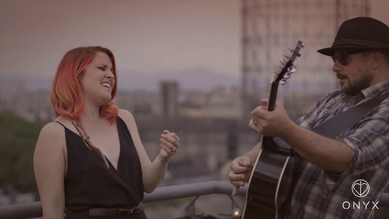 Noemi Non smettere mai di cercarmi Unplugged Onyx Italia YouTube Noemi Non smettere mai di cercarmi Unplugged Onyx Italia YouTube