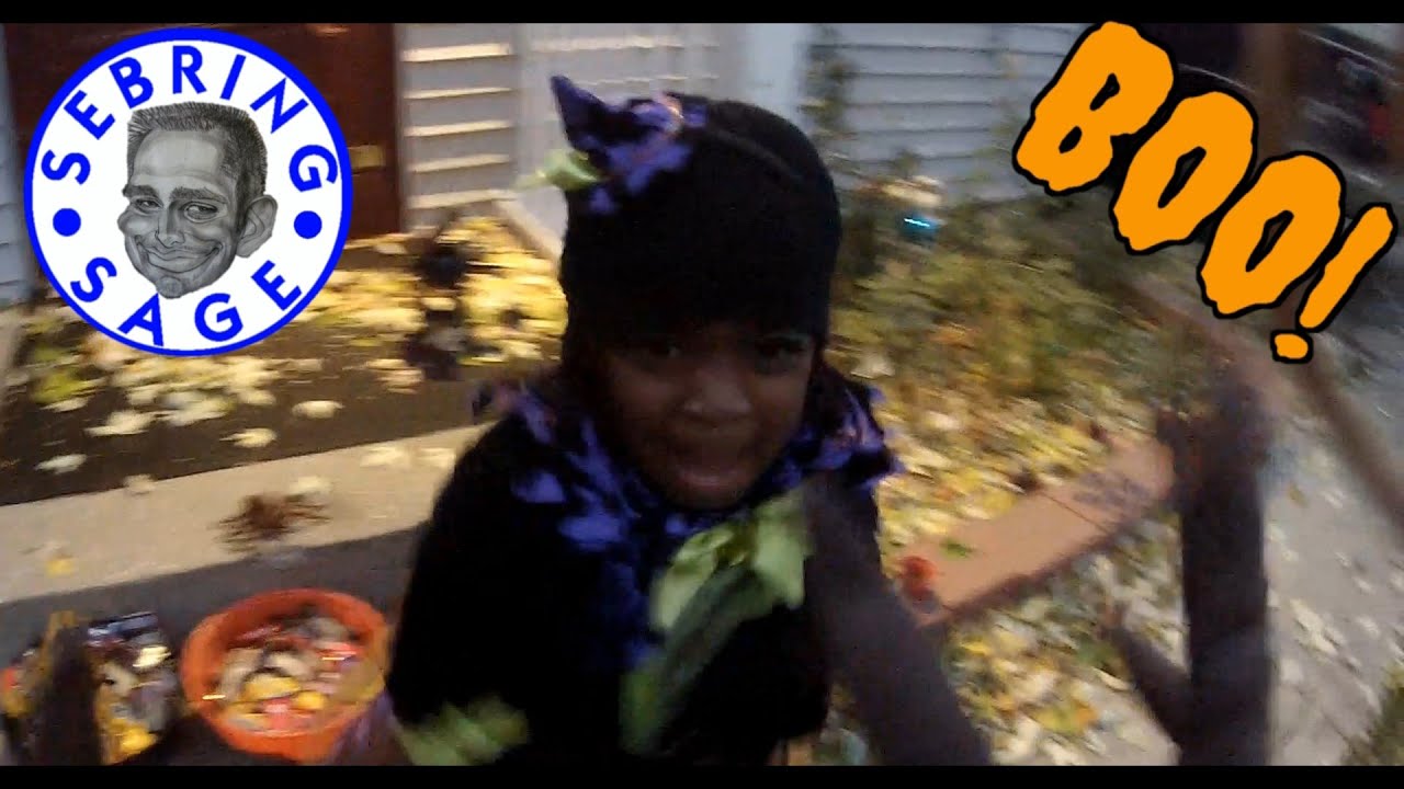 Trick Or Treat Scare Prank 2 - YouTube