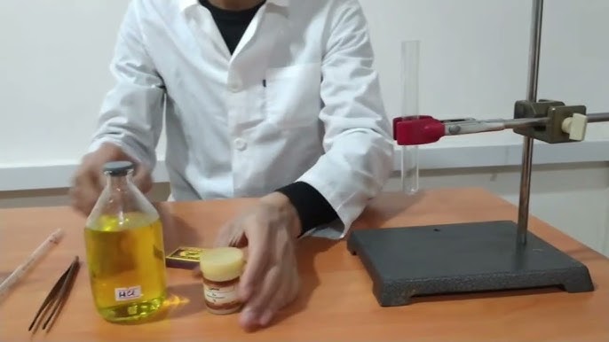 Toshakda yosh qiz bilan porno jinsiy aloqa Julia Miles porno