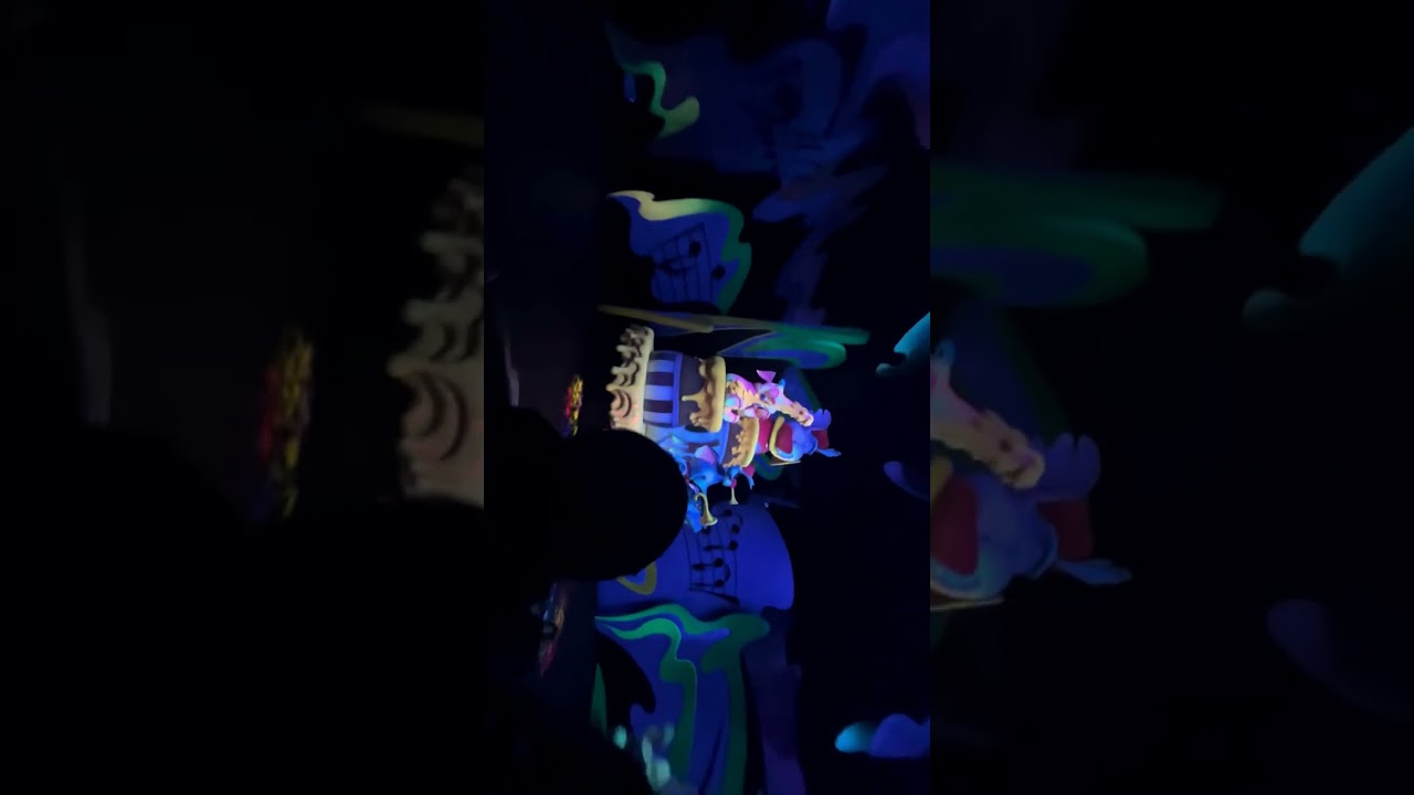 Pooh’s Hunny Hunt-Tokyo Disneyland 