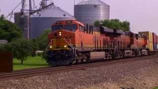 BNSF 7941 Westbound Double Stack, Ancona Illinois