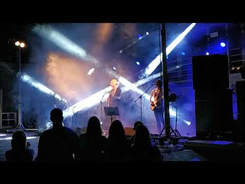 Πυξ Λαξ-Ειναι ωραία