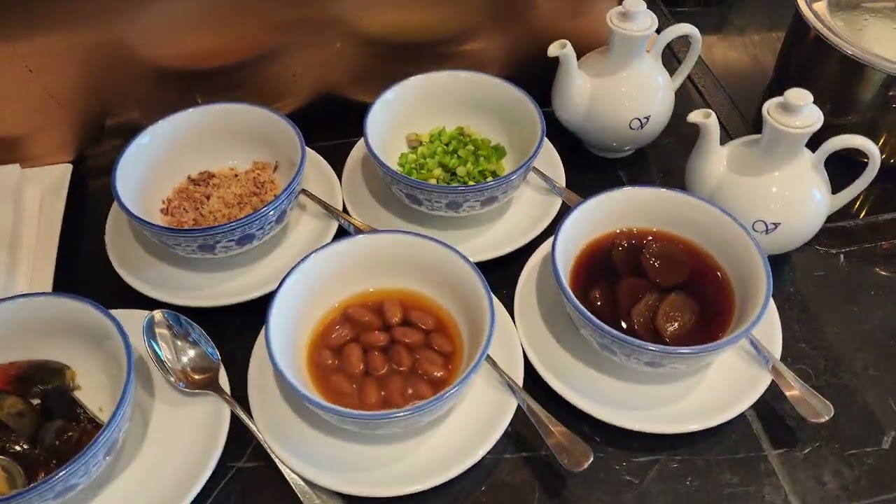 Buffet Breakfast Executive Lounge Sheraton Kuching Hotel Marriott Bonvoy Sarawak @explorehotel