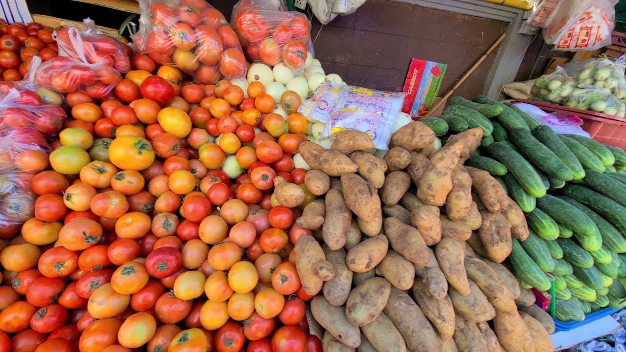 Fresh Fruits Market Chiang Mai Thailand 2023 4K Walking Tour YouTube