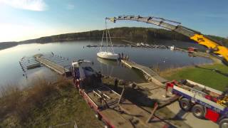 Ks Kran Sjösätter Segelbåt 20140427