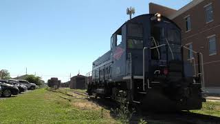 June 3rd, 2022 Railfanning around Southern Illinois
a couple of friends and I decided to drive from Flora, IL to Sikeston, MO to eat lunch at Lamberts Cafe. During the trip we railfanned along the way, starting with seeing our friend Nathan working at the CO&E in Marion.
This shortline railroad has a working wig-wag crossing signal still in use. June 3rd, 2022 Railfanning around Southern Illinois