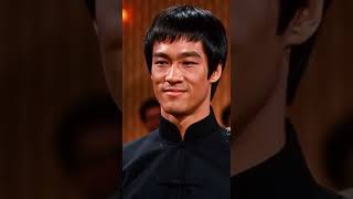 Bruce Lee demonstrates Qigong Skills . #kungfu #brucelee #martialarts #viralshort
