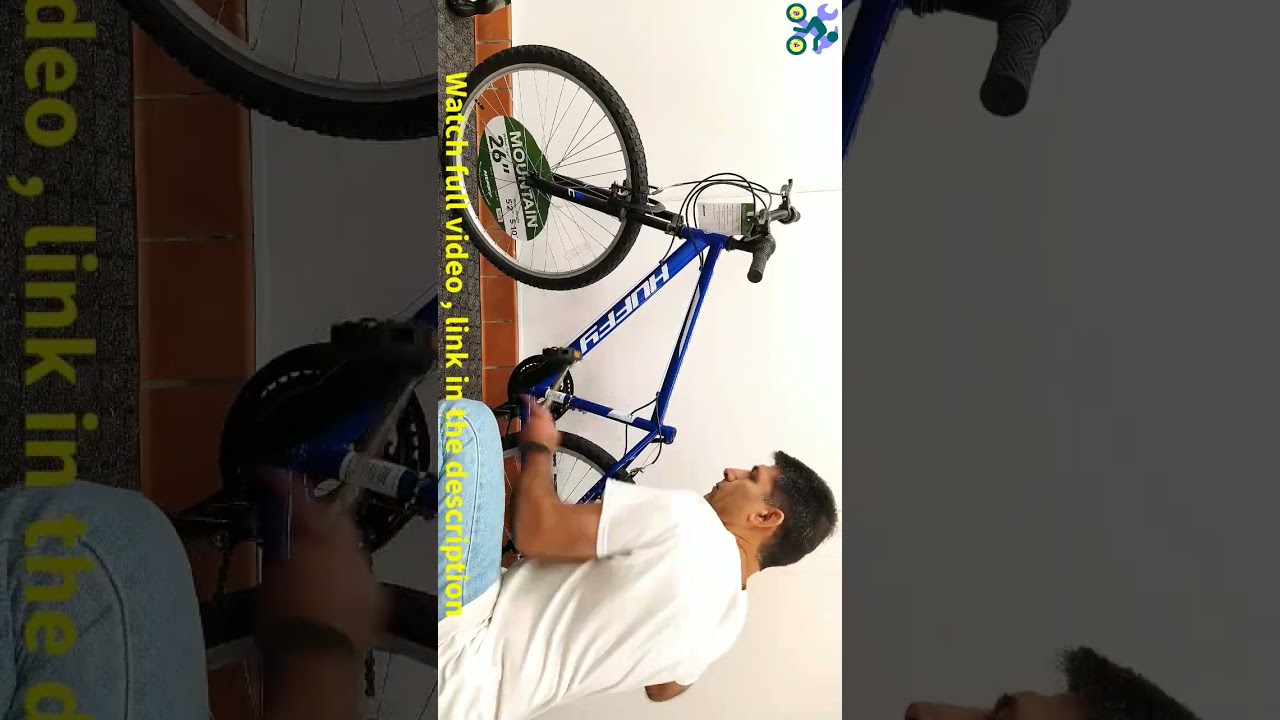 Huffy 26-inch Rock Creek Men's Mountain Bike, Blue