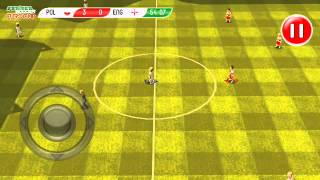 Striker Soccer Game Play screenshot 2