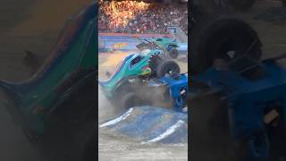 Motorhome DESTRUCTION! #shorts #monstertruck