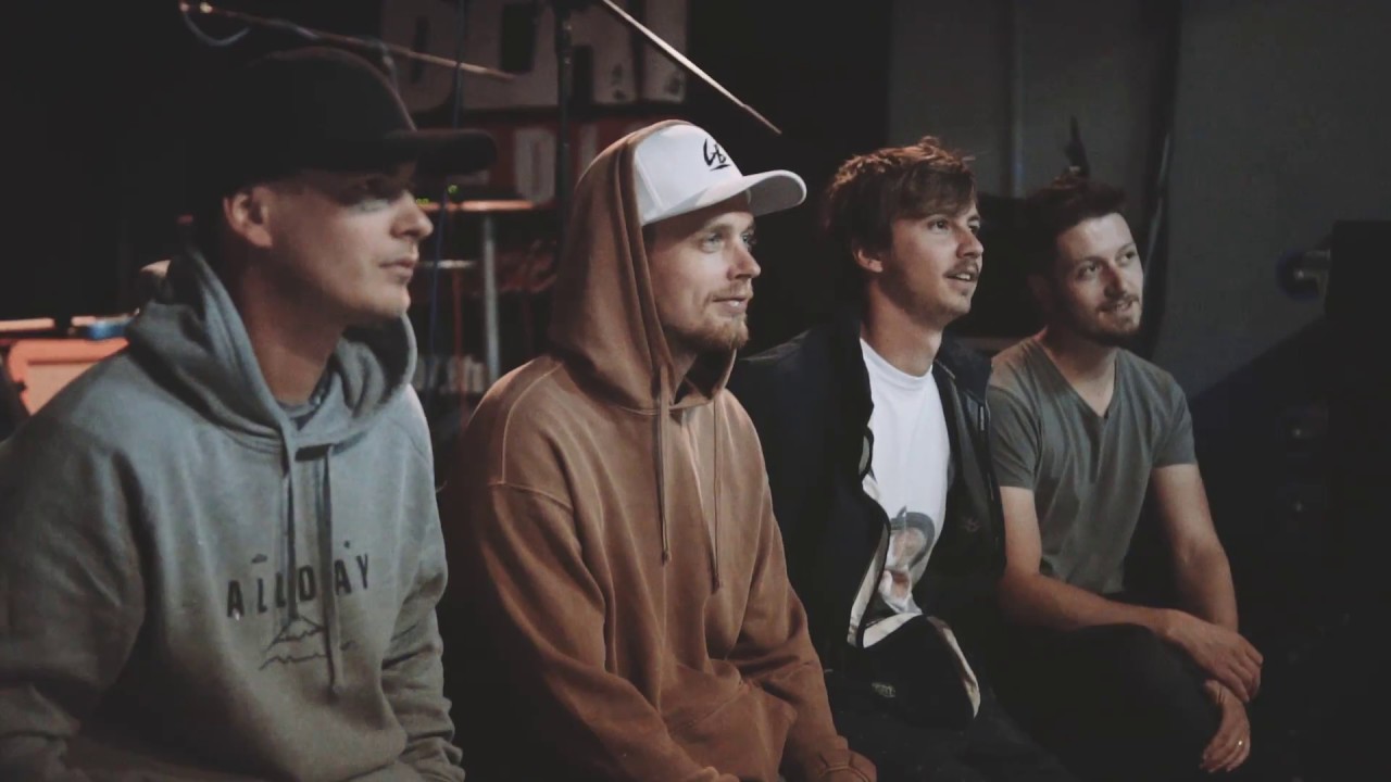 Regardez PAULIE GARAND : POZVÁNKA NA TOUR S LIVE BANDEM + SUPPORT MATYS sur YouTube Regardez PAULIE GARAND : POZVÁNKA NA TOUR S LIVE BANDEM + SUPPORT MATYS sur YouTube