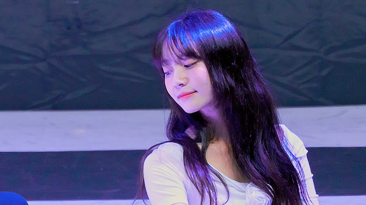OHMYGIRL ユビン ビニ DUN DUN DANCE ヨントン トレカOHMYGIRL ユビン